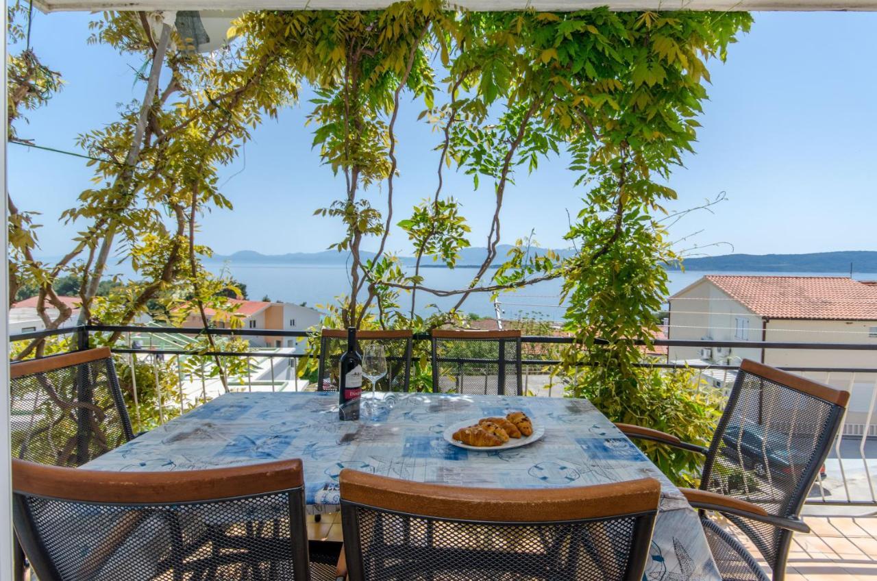 Knezovicapartments Живогошче Экстерьер фото