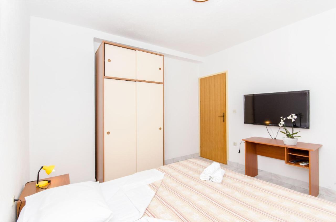 Knezovicapartments Живогошче Экстерьер фото