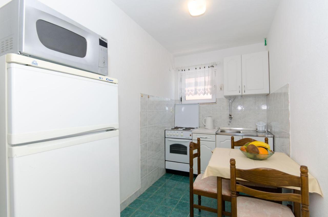 Knezovicapartments Живогошче Экстерьер фото